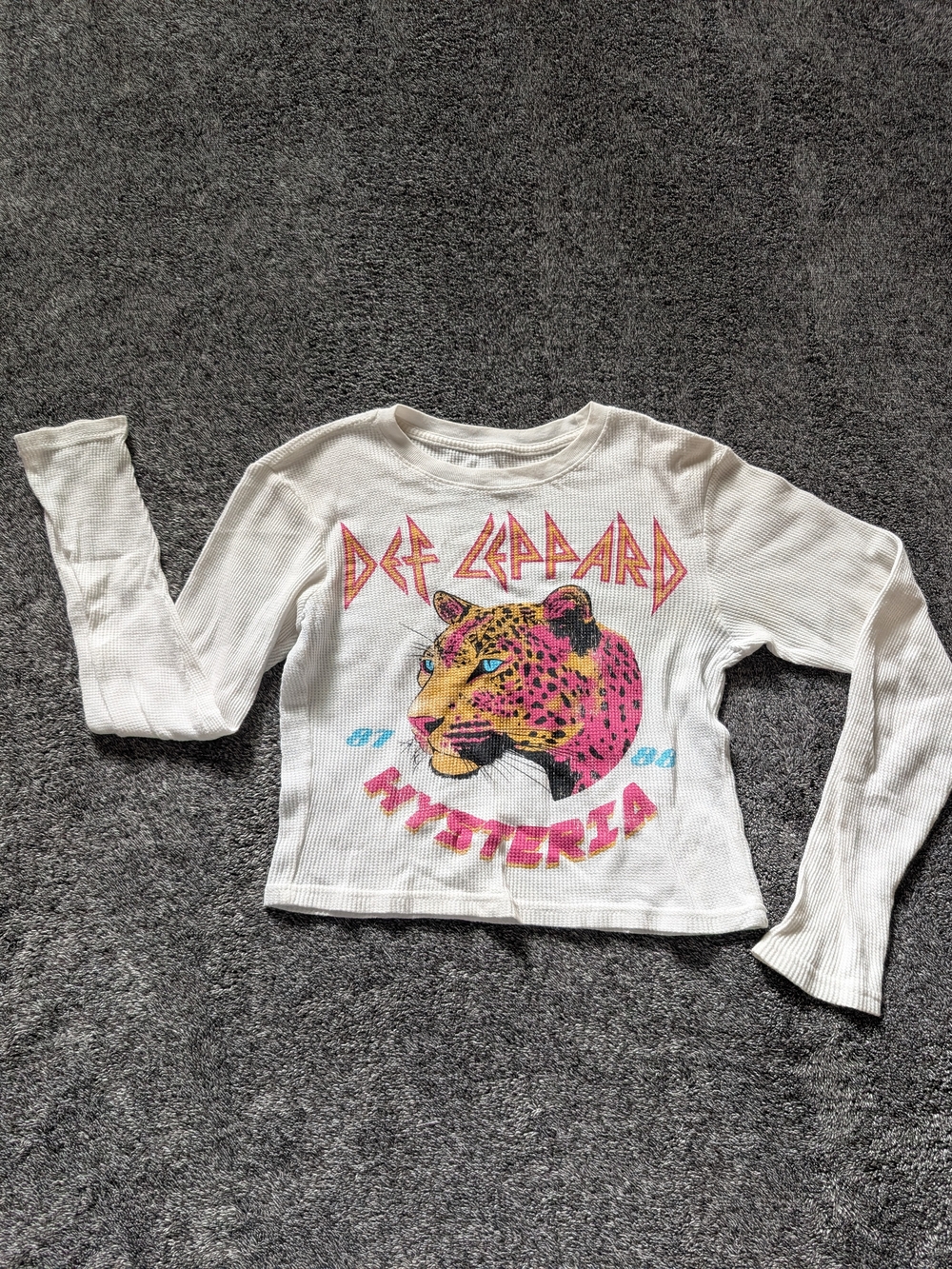 Def Leppard Leopard Graphic Long Sleeve